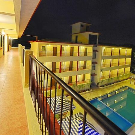 Отель Grand Goa Exotica Guirim Экстерьер фото